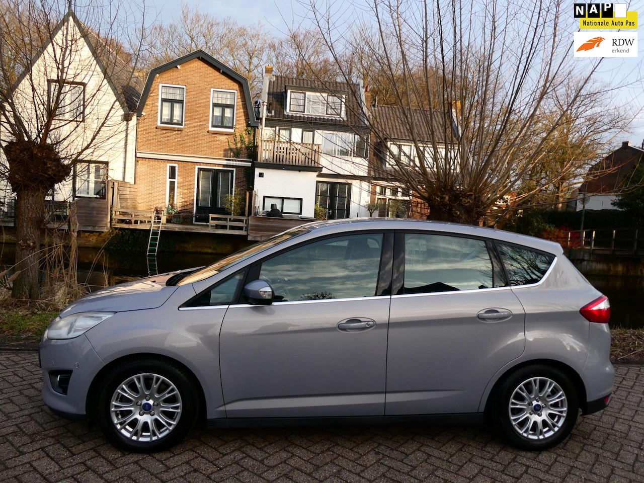 Ford C-Max - 1.6 SCTi Titanium 150pk Clima Cruise PDC Trekhaak 1500kg. - AutoWereld.nl