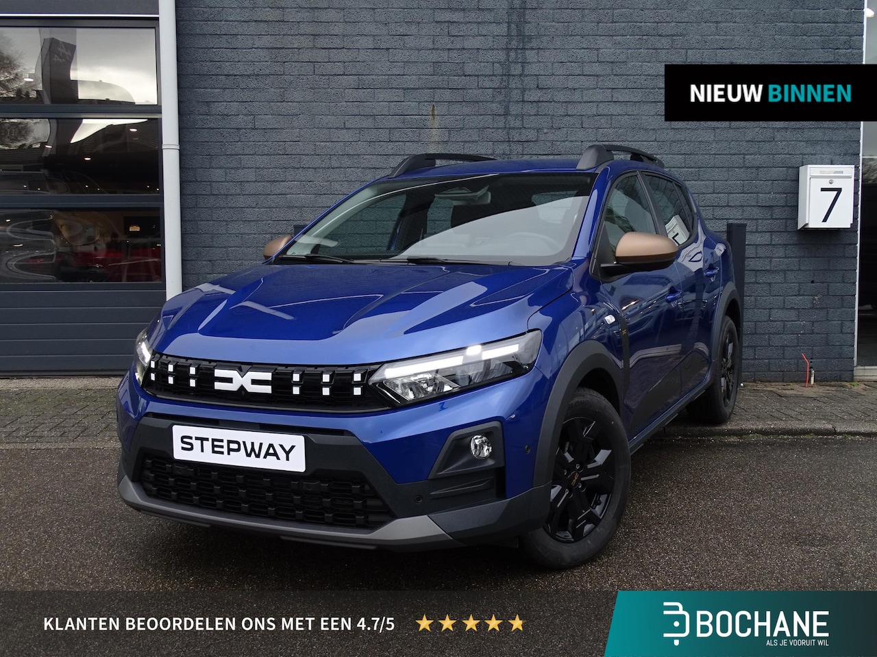 Dacia Sandero - 1.0 TCe 110 limited edition NU 7 JAAR GARANTIE! / FULL OPTIONS - AutoWereld.nl
