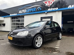 Volkswagen Golf - 1.4 TSI Trendline /Nieuwe apk bij aflevering/2 dinn radio/All Season banden/Lm velgen/came