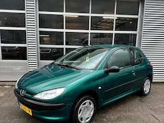 Peugeot 206 - 1.1 XN
