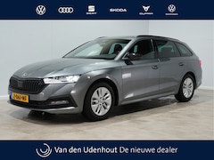 Skoda Octavia Combi - 1.0 e-TSI 110pk DSG sport business Navigatie Pdc Clima Privacy glass 17