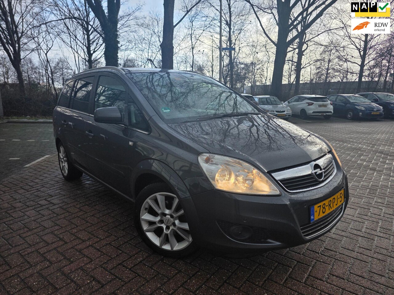 Opel Zafira - 1.8 Cosmo 7 PERSOON LEDER STOELVERWARMING - AutoWereld.nl