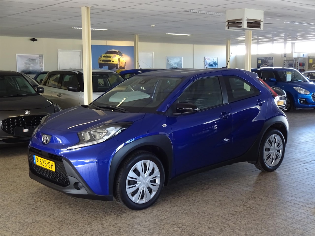 Toyota Aygo X - 1.0 VVT-i MT Play Adaptive Cruise Control, Carplay/Android Auto - AutoWereld.nl