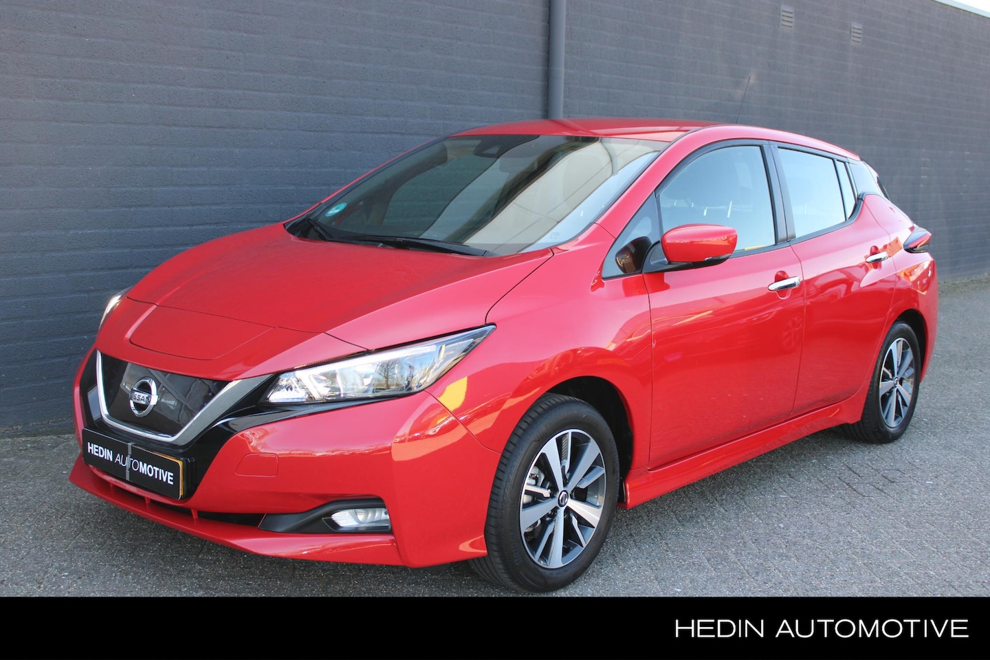 Nissan LEAF - Acenta 40 kWh NL-Auto | Navigatie | Camera | Climate Controle | Cruise Control | Radio-DAB - AutoWereld.nl