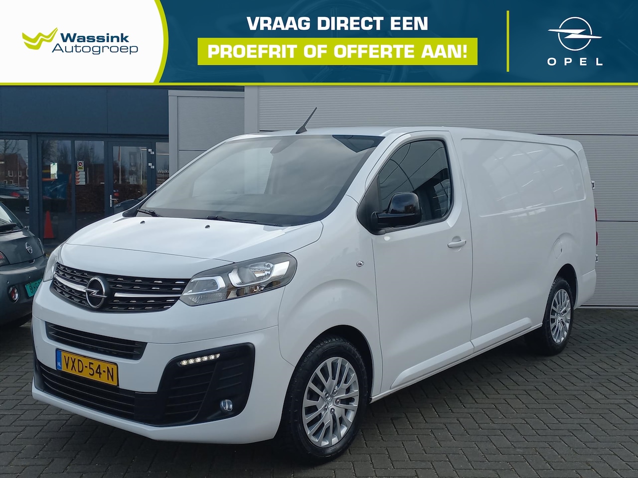 Opel Vivaro - 2.0T 145pk L3 | Airconditioning | Trekhaak (2000kg) | Navigatie | Camera | Laadruimte hout - AutoWereld.nl