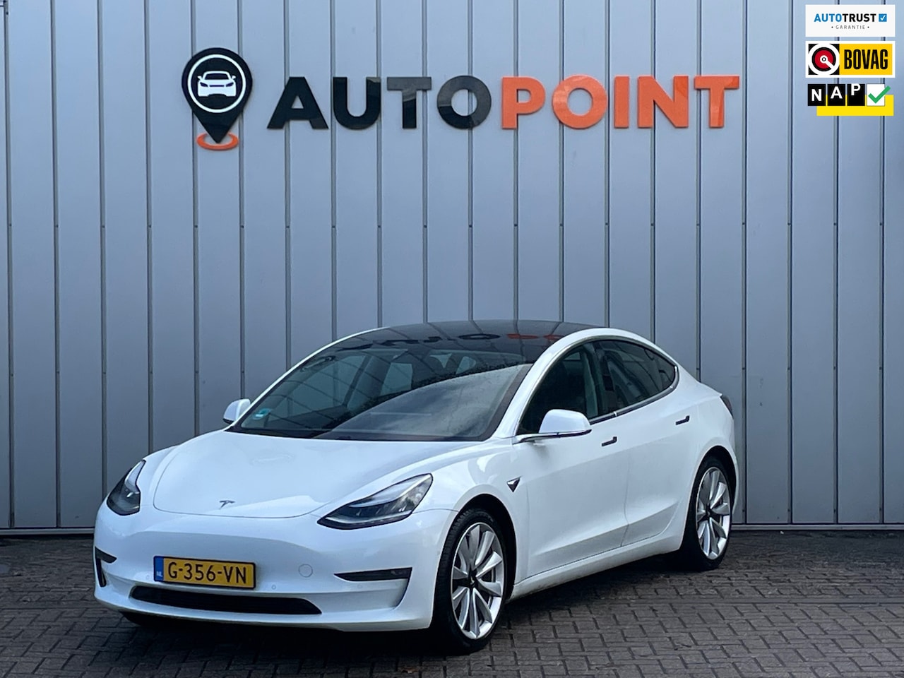 Tesla Model 3 - Long Range RWD Long Range AWD 75 kWh SOH 91 % DEALER OND - AutoWereld.nl