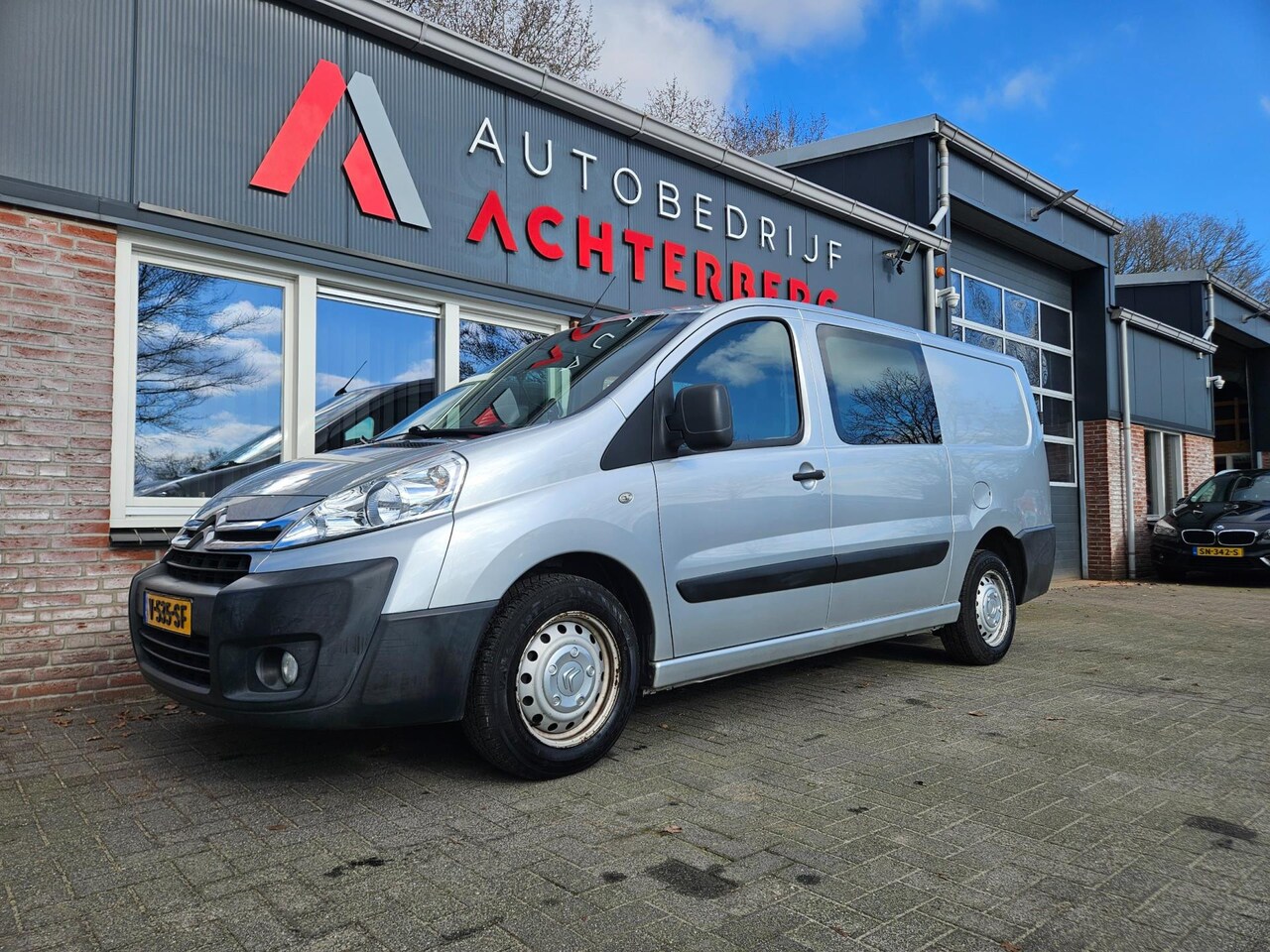 Citroën Jumpy - 12 2.0 HDI L2H1 Economy DC Rolstoelbus! Draaibare Stoel! 5-Zitplaatsen! Airco! Cruise Cont - AutoWereld.nl