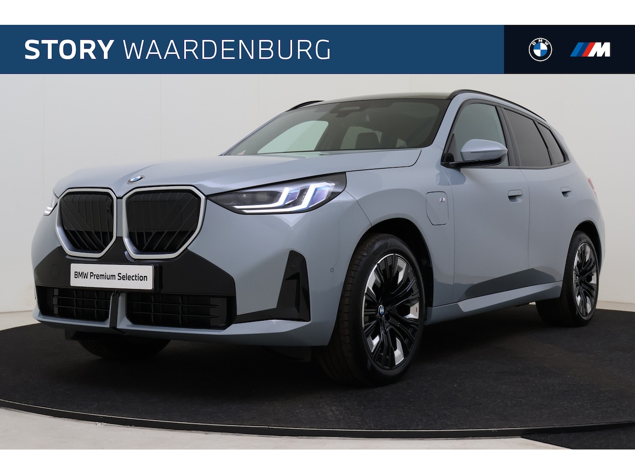 BMW X3 - 30e xDrive M Sport Automaat / Panoramadak / Trekhaak  / Sportstoelen  / Adaptieve LED / Pa - AutoWereld.nl