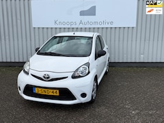 Toyota Aygo - 1.0 VVT-i Now 5drs Airco Apk 11/26