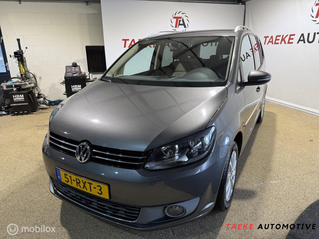 Volkswagen Touran - 1.2 TSI Highline BlueMotion Clima/Cruise - AutoWereld.nl
