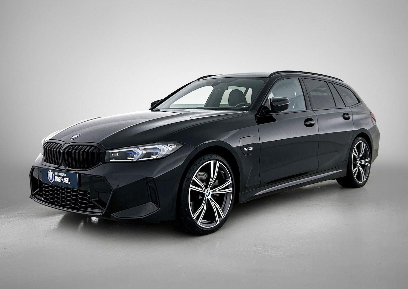 BMW 3-serie Touring - 320e M Sport | Laser Koplampen | Camera | Stoelverwarming | - AutoWereld.nl