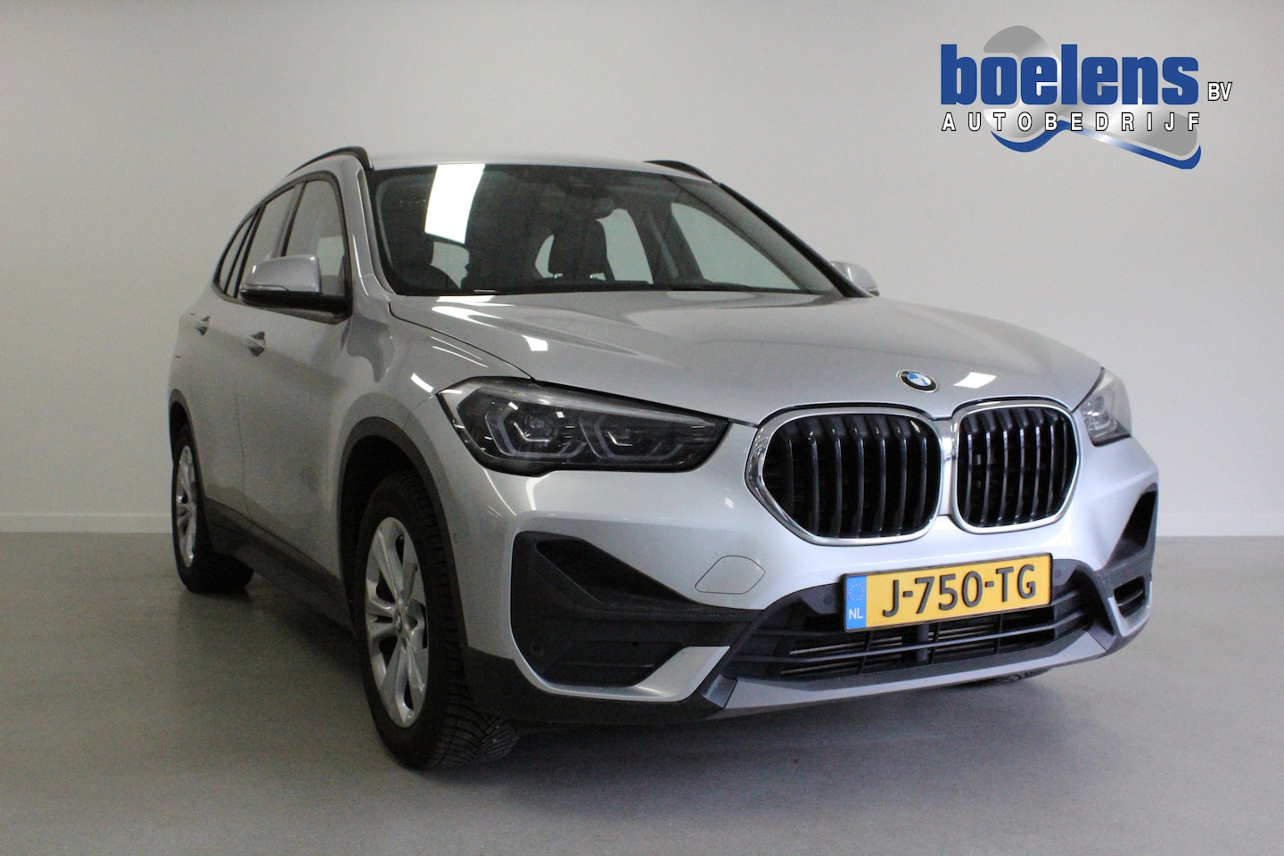 BMW X1 - xDrive25e eDrive Edition | AFN-TRHAAK | CAMERA | PDC-V/A | NAVIGATIE | STOEL-VERW | CRUISE - AutoWereld.nl