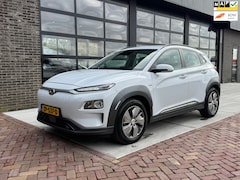 Hyundai Kona Electric - EV Comfort 64 kWh | 3-fase | 1e eigenaar | Navi | Clima | Cruise |