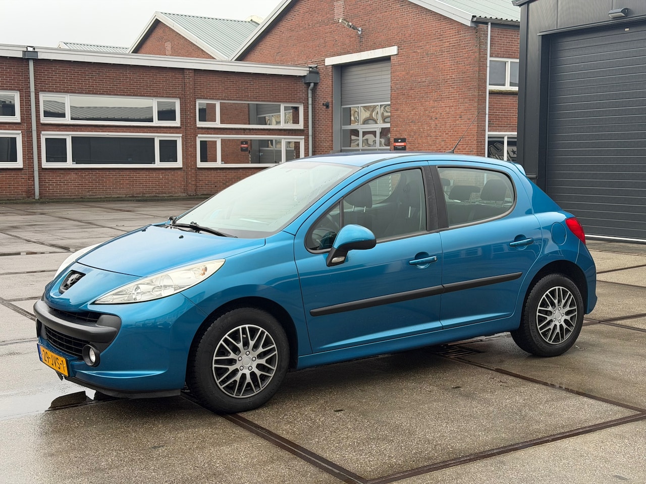 Peugeot 207 - 1.4 VTi Look 5drs Airco Cruise NAP - AutoWereld.nl