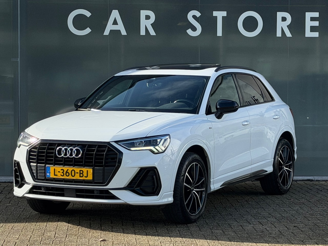 Audi Q3 - 35 TFSI S Line edition PANO | ACC | Matrix | CAM |SFEERVERL - AutoWereld.nl
