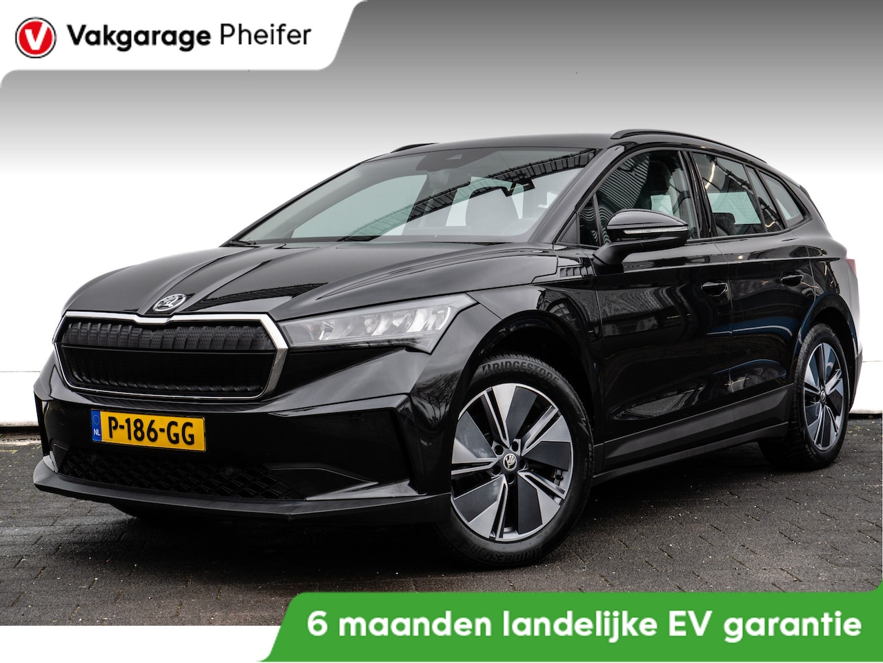 Skoda Enyaq iV - 60 SOH 92% Trekhaak/ Carplay/ Navigatie/ Cruise control/ Full led/ Half leer/ 19" Lmv/ Cli - AutoWereld.nl