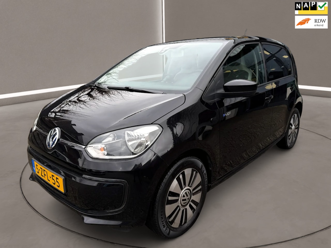 Volkswagen e-Up! - E-Up! 82 Pk Airco Navi 133 dkm Nap - AutoWereld.nl