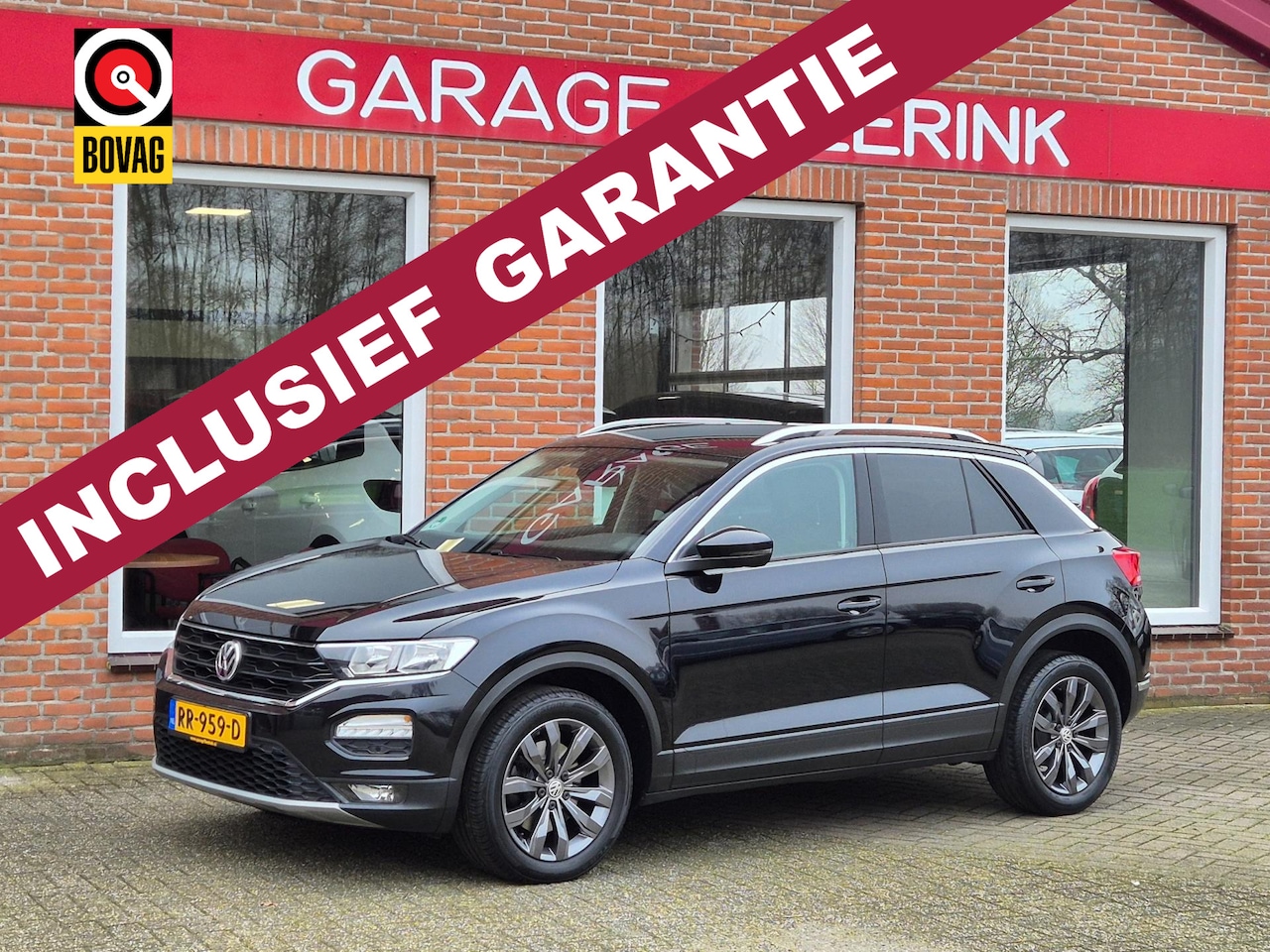 Volkswagen T-Roc - 1.0 TSI Style 116PK 5drs clima, adapt.cruise, pdc, navi, carplay, lmv, trekhaak - AutoWereld.nl