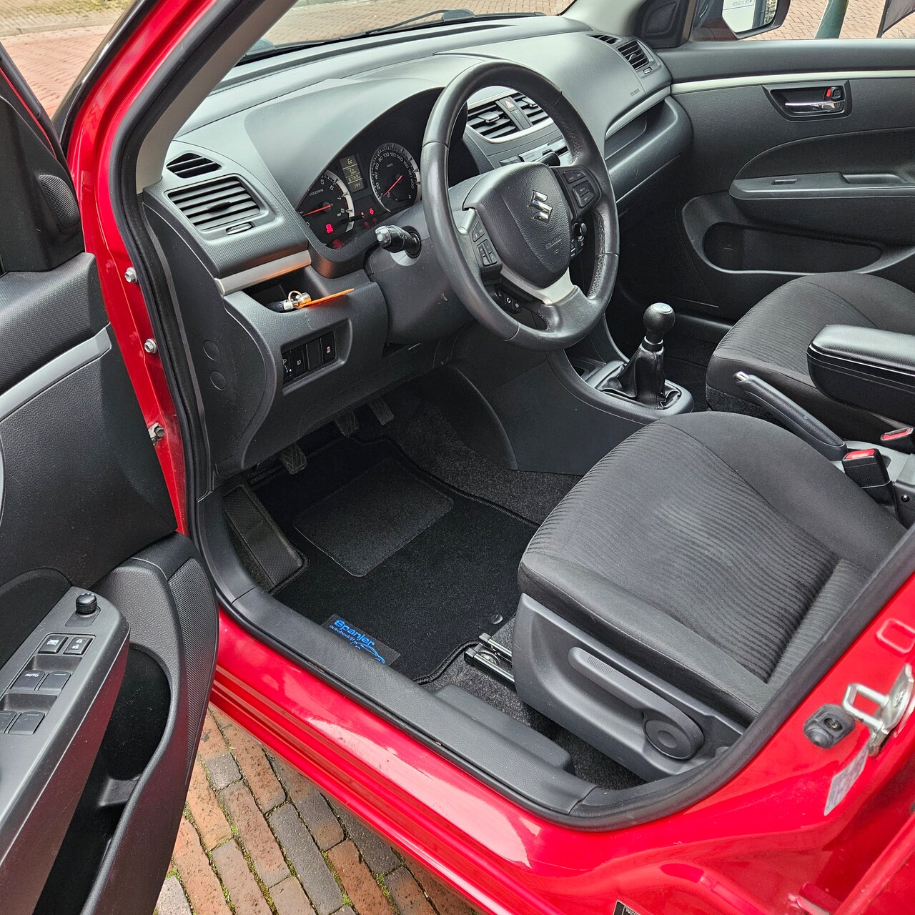 Suzuki Swift - 1.2 Exclusive