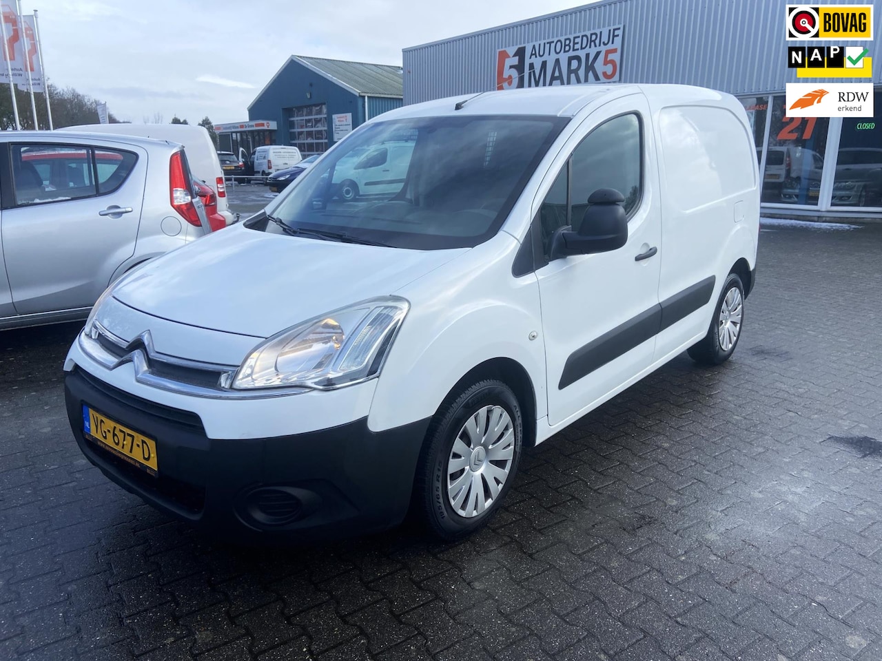 Citroën Berlingo - 1.6 e-HDI 500 Club Economy Airco/cruise/trekhaak - AutoWereld.nl