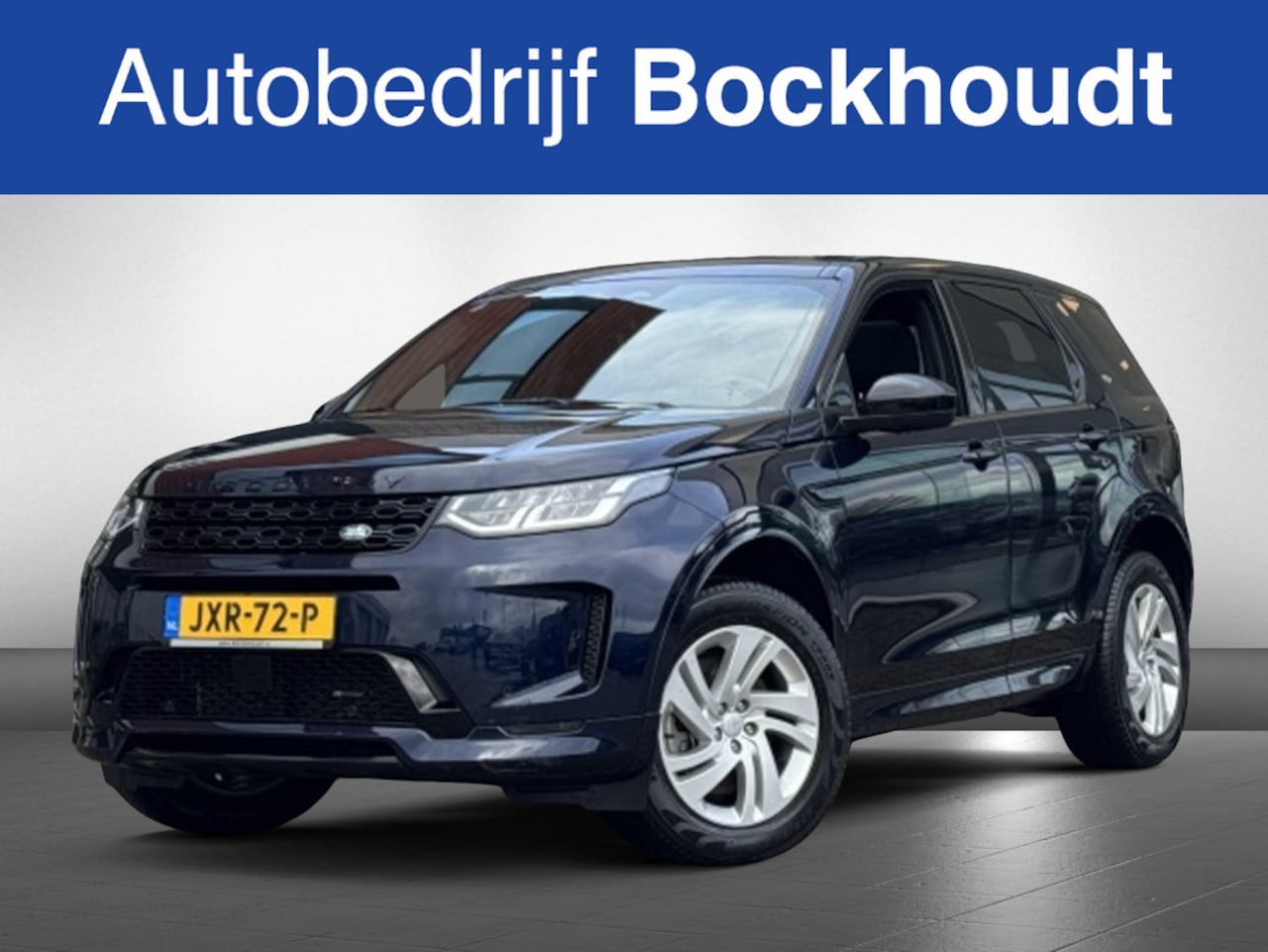 Land Rover Discovery Sport - P300e R-Dynamic | Pano | Leer | Camera - AutoWereld.nl