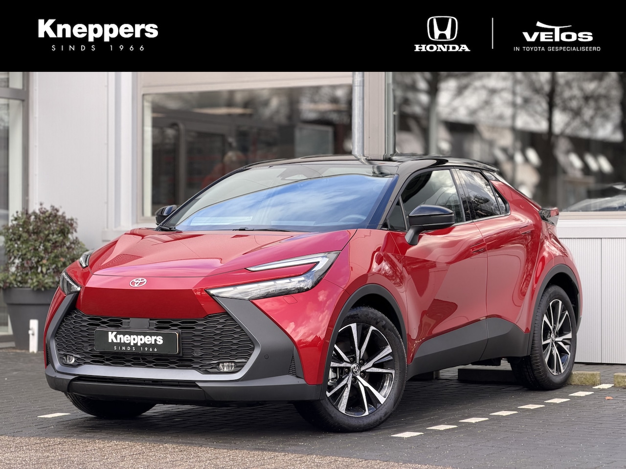 Toyota C-HR - 1.8 Hybrid 140 First Edition Dodehoekdetectie, Navigatie, Parkeersensoren V + A - AutoWereld.nl