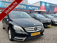 Mercedes-Benz B-klasse - 180 Ambition Trekhaak 17'' L.M.V Nw APK