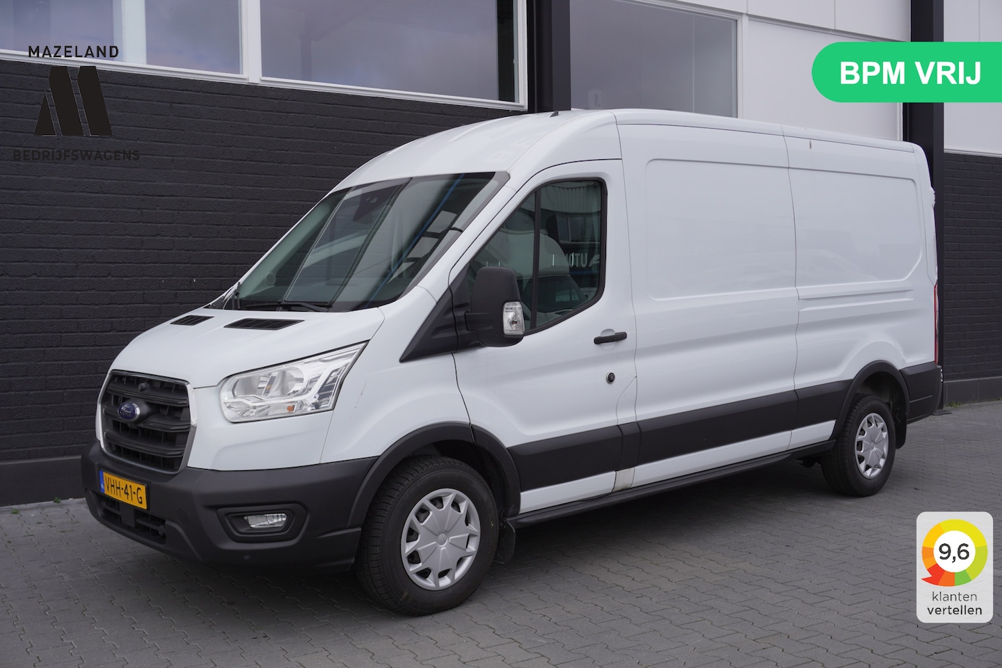 Ford Transit - 330 2.0 TDCI L3H2 170PK Automaat EURO 6 - Airco - Navi - Cruise - Camera - €22.900,- Excl. - AutoWereld.nl
