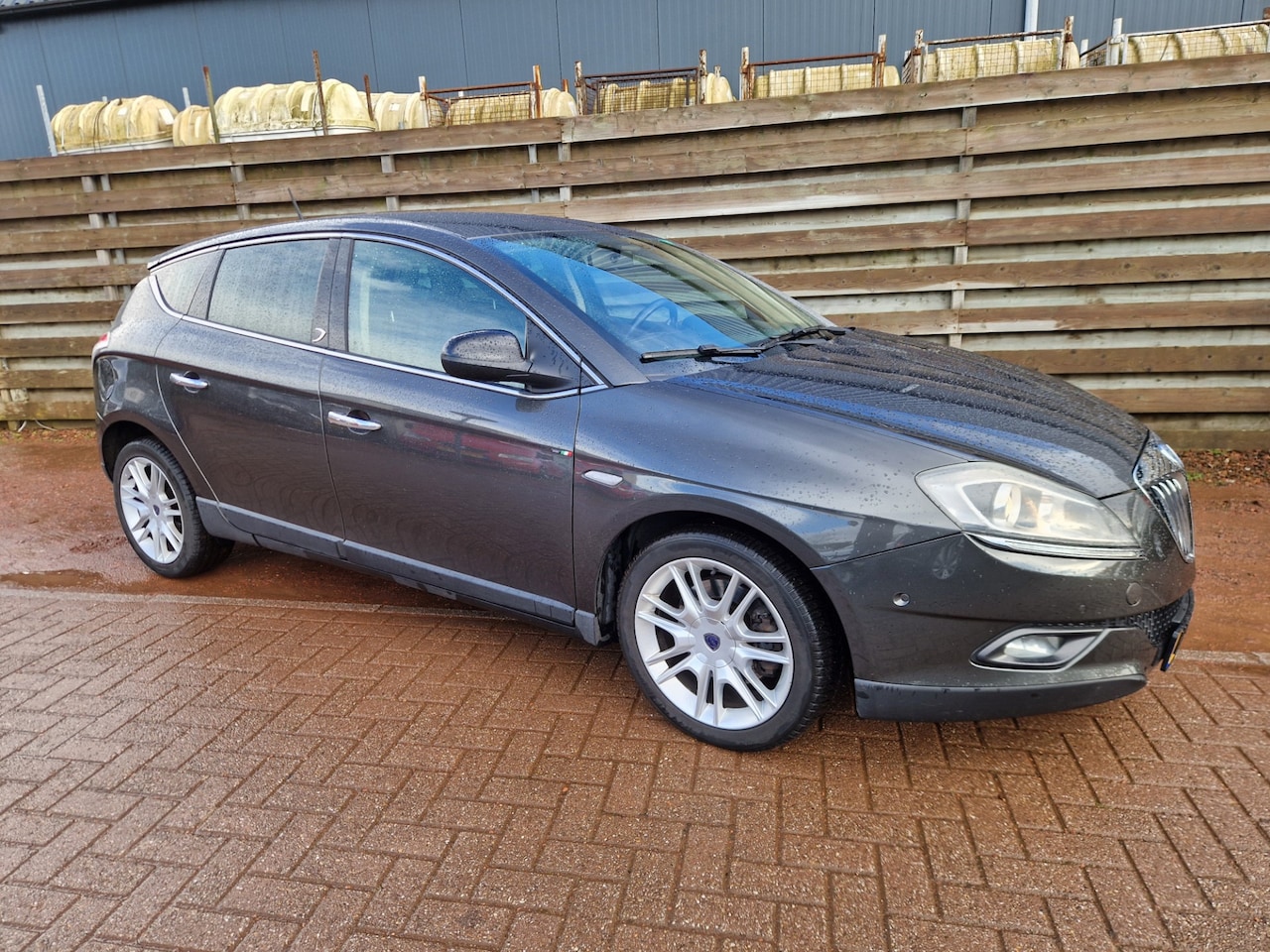 Lancia Delta - 1.8-16V Di Platino Navigatie - AutoWereld.nl