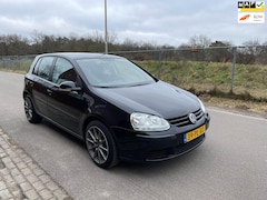 Volkswagen Golf - 1.6 FSI Trendline [ Automaat ]