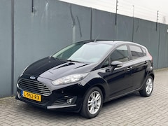 Ford Fiesta - 1.0 EcoBoost Titanium RIJDT GOED/LAGE KM/5DRS