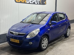 Hyundai i20 - 1.4i DynamicVersion