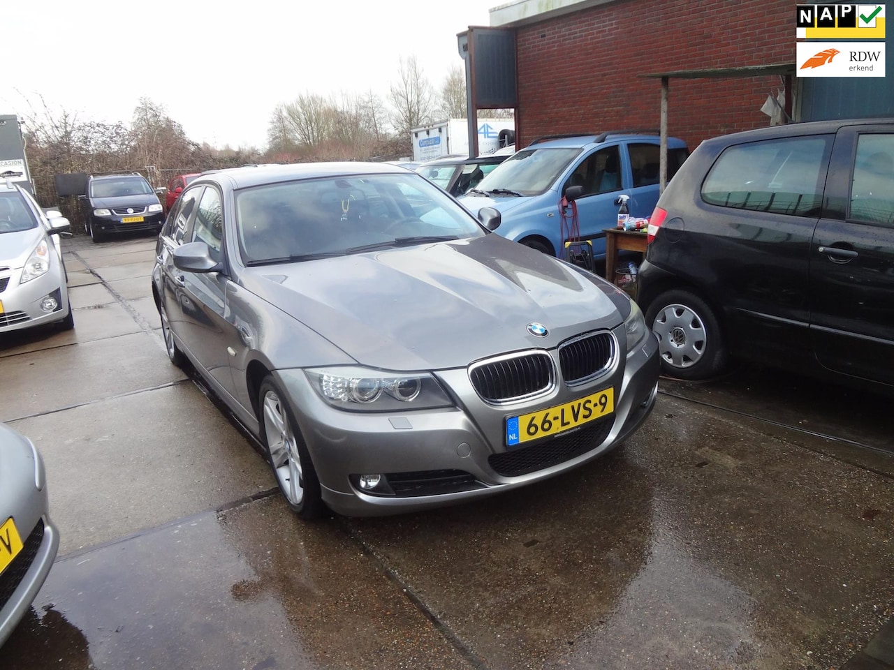BMW 3-serie - 316i Business Line navi clima elek pak nap apk - AutoWereld.nl