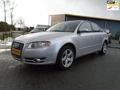 Audi A4 Limousine - 2.0 TDI clima navi cruise