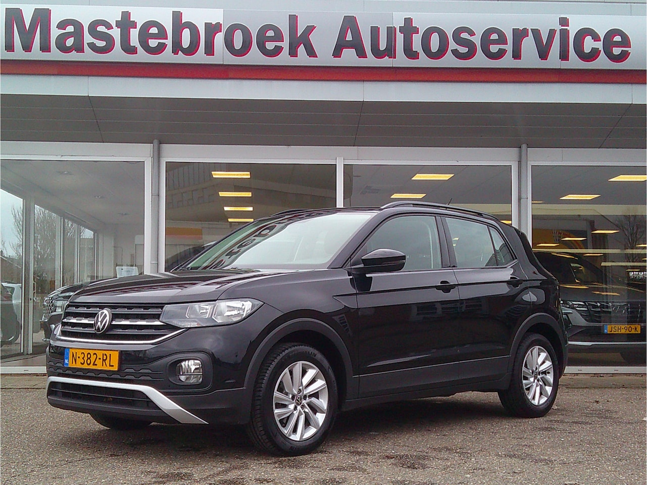 Volkswagen T-Cross - 1.0 TSI Life Automaat Staat in Hardenberg - AutoWereld.nl