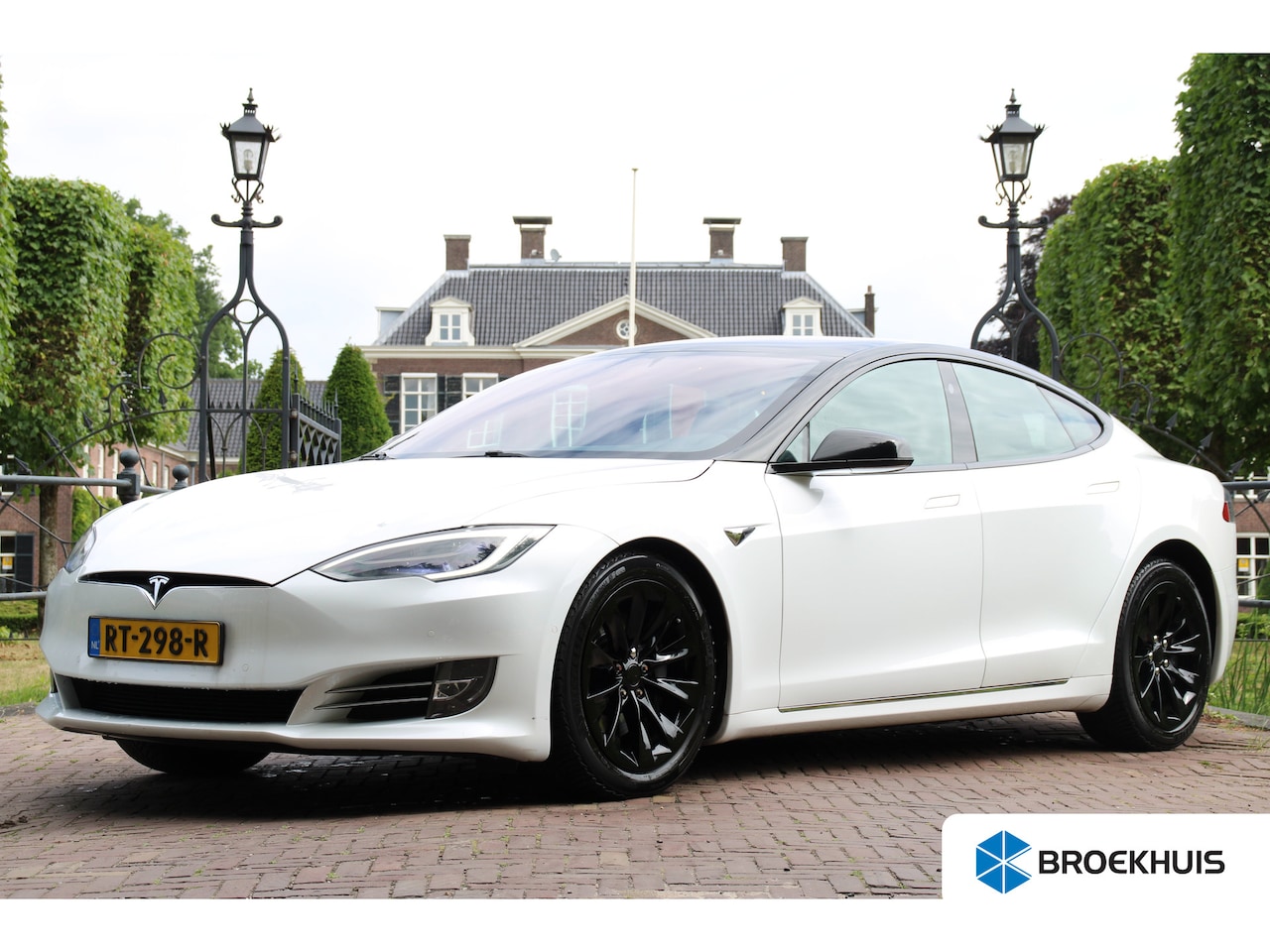 Tesla Model S - SPECIAL BLACK EDITION | NL-AUTO! | 1E EIGENAAR! | PANODAK | AUTOPILOT | LUCHTVERING | LEDE - AutoWereld.nl