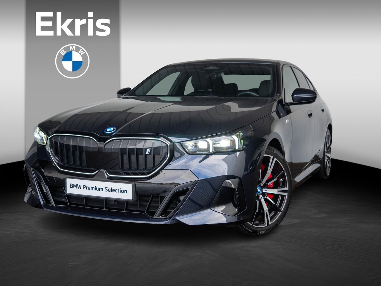 BMW i5 - eDrive40 | M Sportpakket Pro | Travel Pack | Stuurwielrand verwarmd | Comfort Access | Ach - AutoWereld.nl