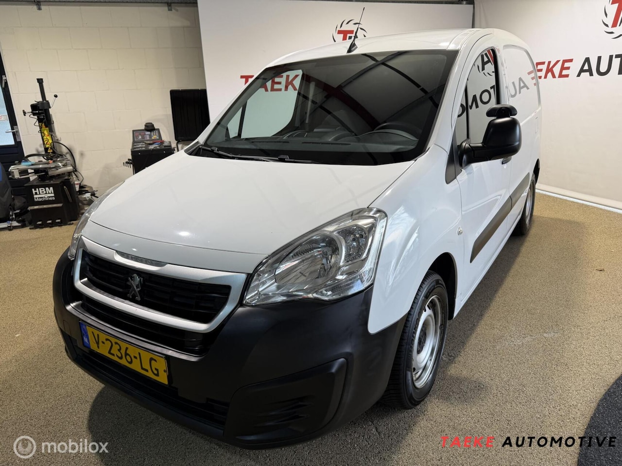 Peugeot Partner - bestel 120 1.6 BlueHDi 75 L1 Premium Airco - AutoWereld.nl