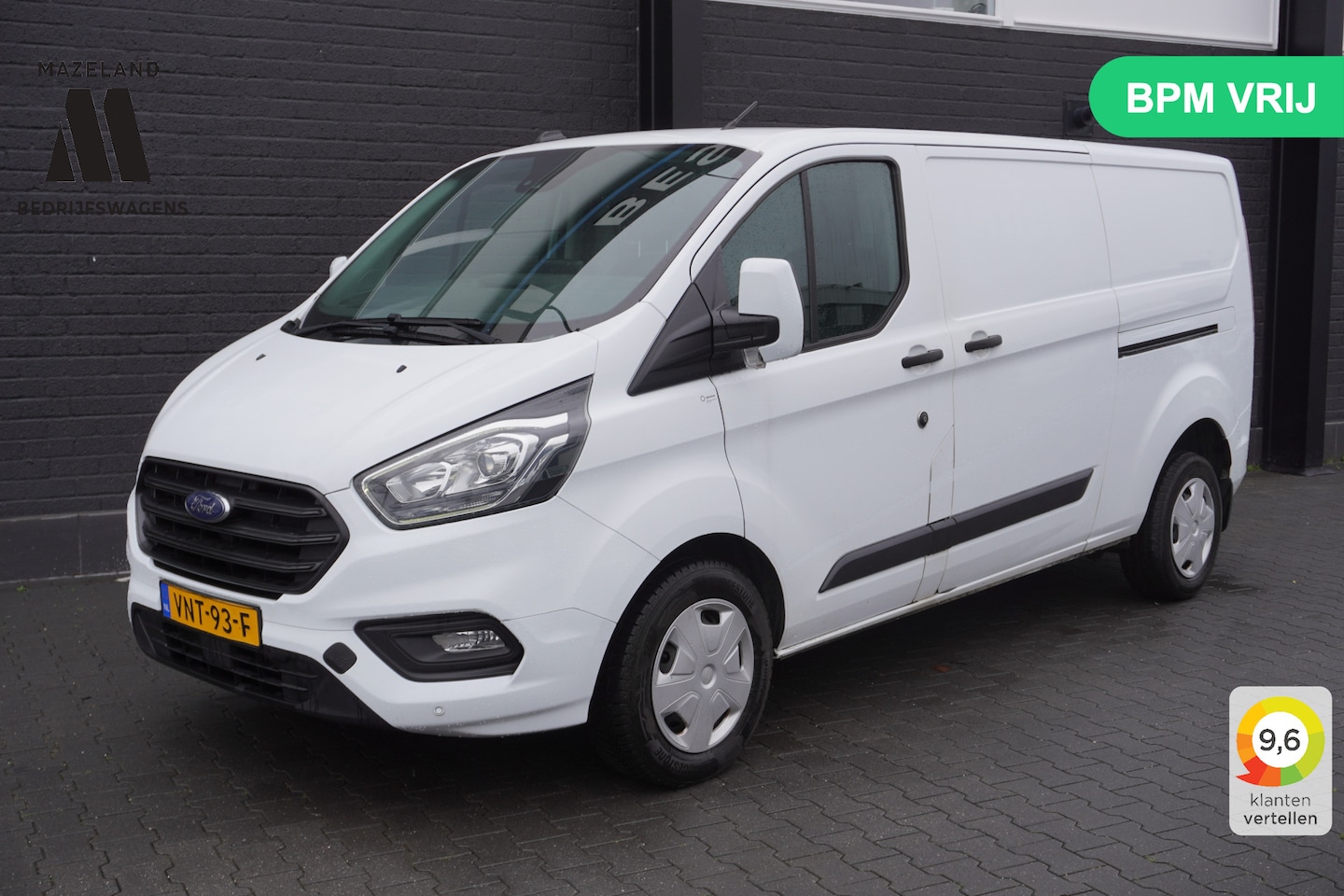 Ford Transit Custom - 2.0 TDCI 130PK L2 EURO 6 - Airco - Cruise - Camera - € 14.900,- Excl. - AutoWereld.nl