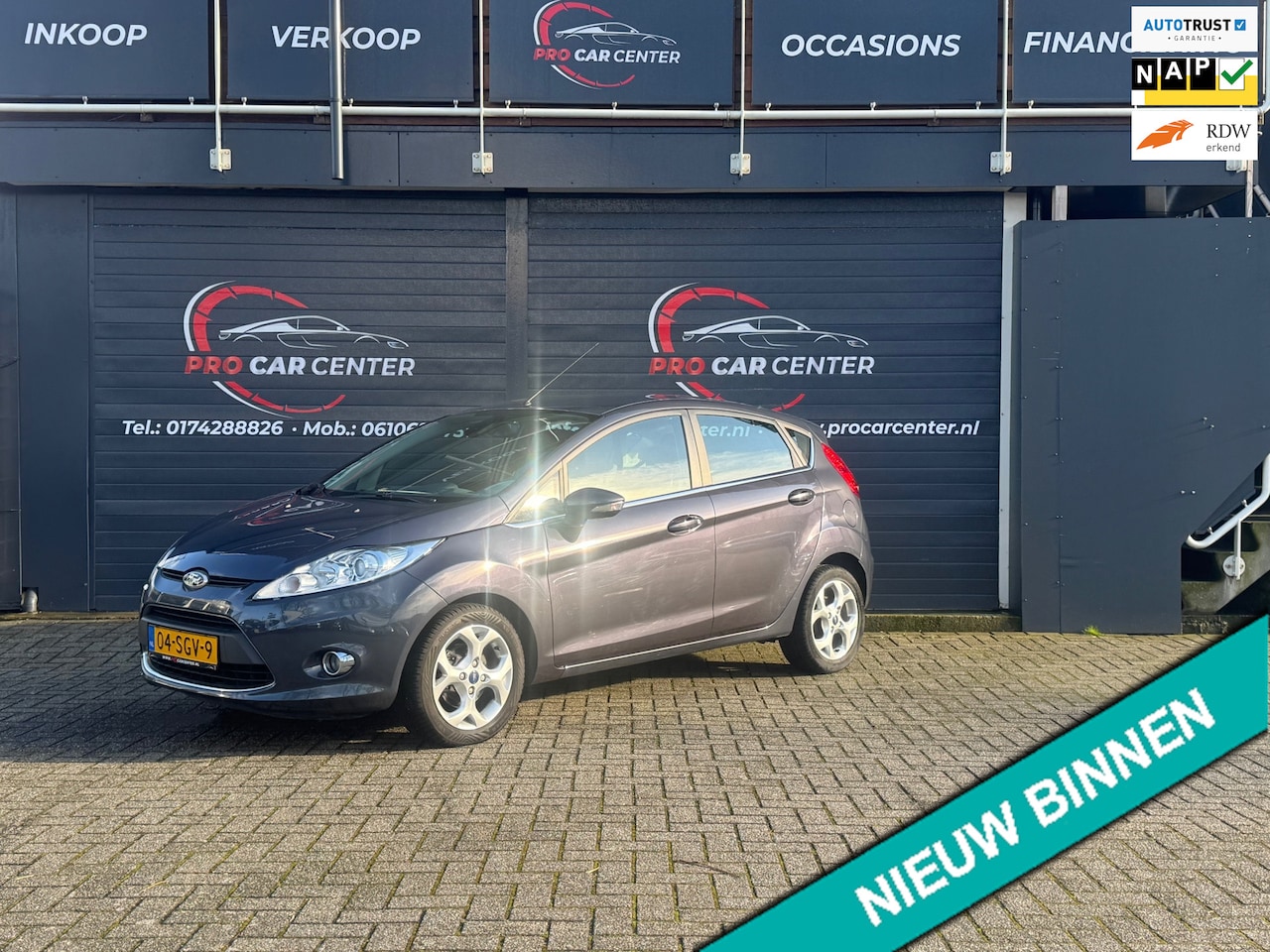 Ford Fiesta - 1.4 Titanium AUT|CLIMATE| CRUISE| PDC|1e EIGENAAR| EL.RAMEN| LMV| NAP| APK - AutoWereld.nl