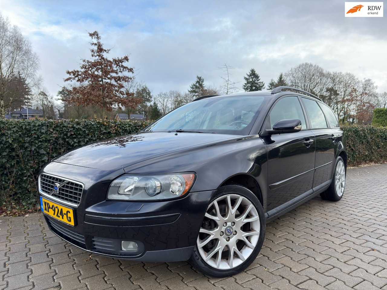 Volvo V50 - 2.5 T5 AWD Summum Automaat , Polar Edition , Clima / Cruise / Navi / Leder / Schuifdak / P - AutoWereld.nl