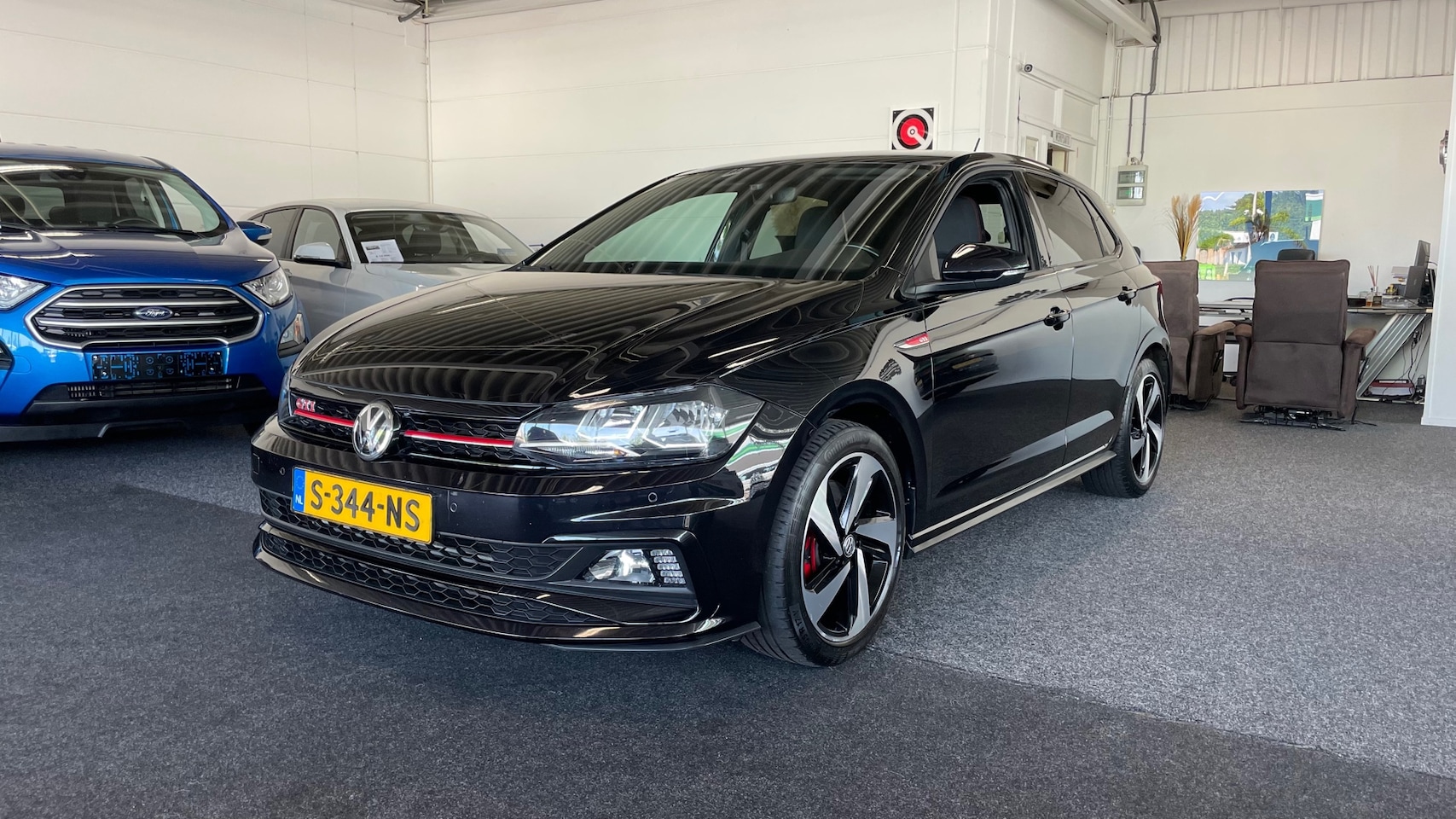 Volkswagen Polo - 2.0 TSI GTI 2.0 TSI GTI, Automaat, Climate, ACC, Carplay, Lichtmetaal. - AutoWereld.nl