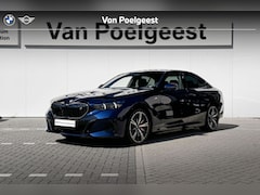 BMW i5 - Sedan eDrive40 M Sport Edition 84 kWh | M Sport Pro | Trekhaak | H&K | Comfort Pack
