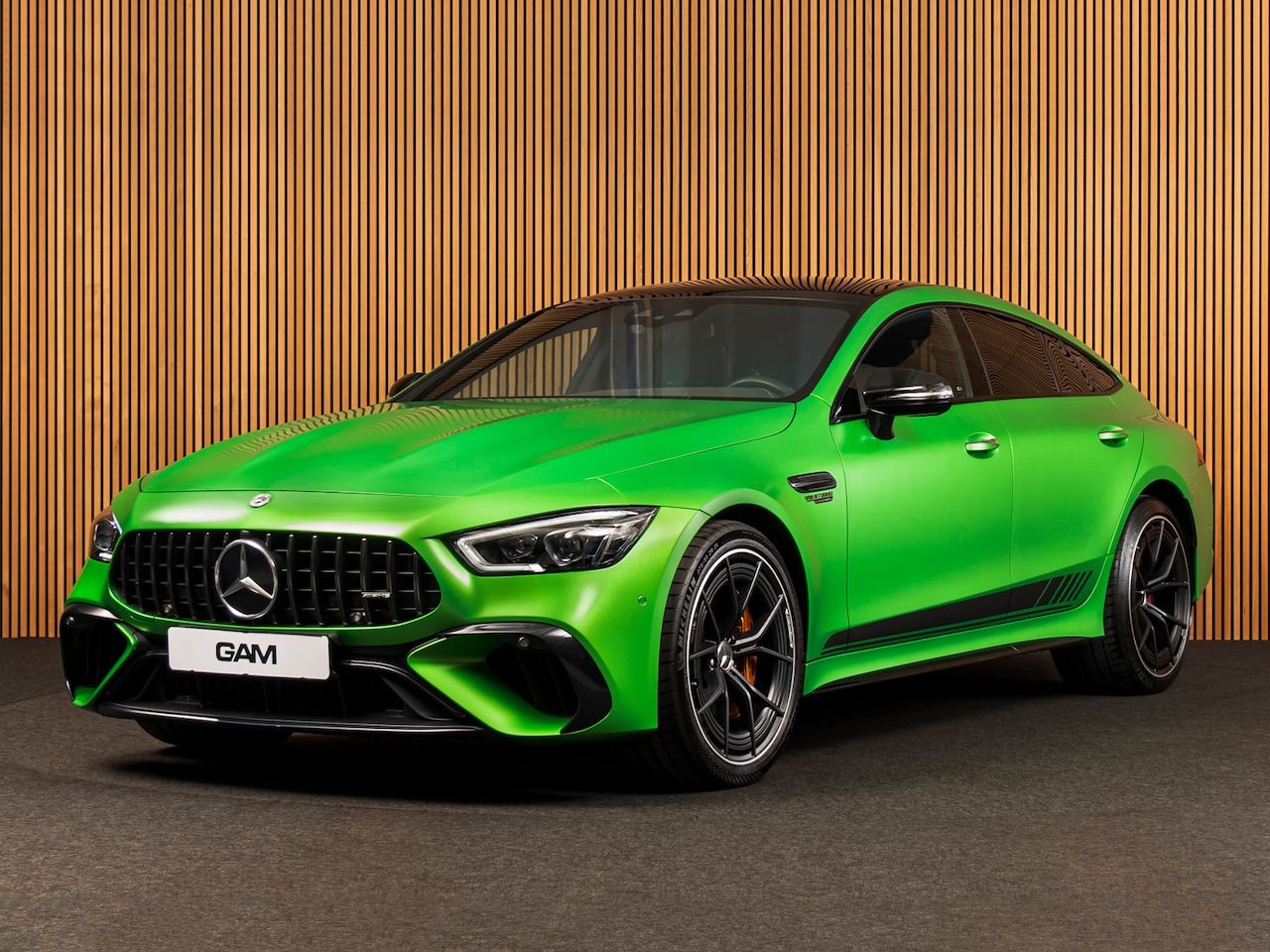 Mercedes-Benz AMG GT 4-Door Coupe - AMG 63 S E Performance Premium Plus AMG GREEN HELL MAGNO I AMG DYNAMIC PLUS - AutoWereld.nl