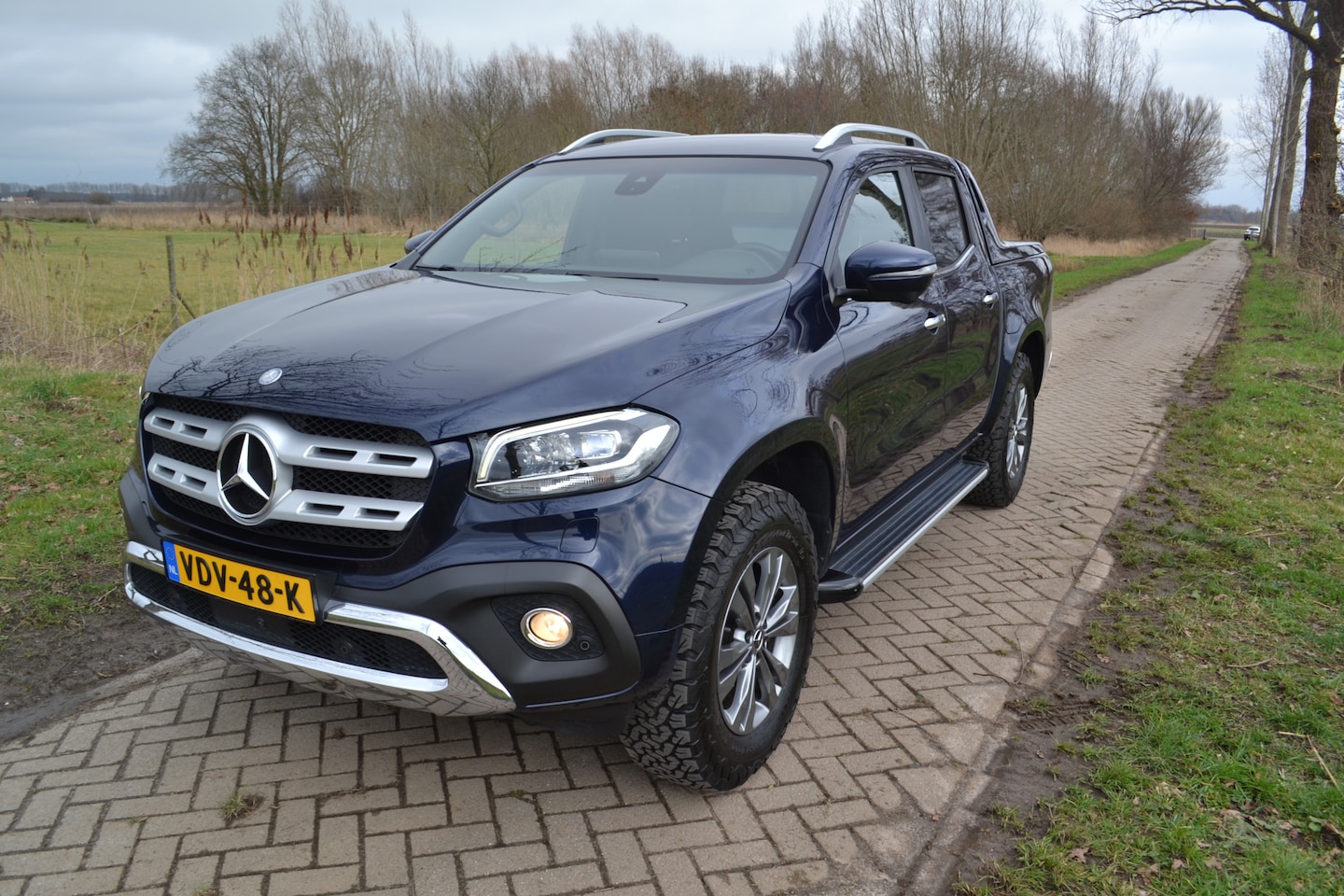 Mercedes-Benz X-klasse - 250 d 4-MATIC Pure 250 d 4-MATIC Pure - AutoWereld.nl