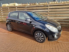 Hyundai i20 - 1.2i DynamicVersion Airco