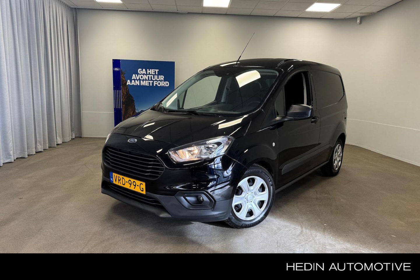 Ford Transit Courier - 1.5 TDCI Trend | Navi | Parkeersensoren | Airco | Car Play | Android Auto - AutoWereld.nl