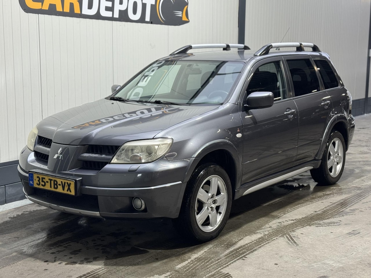 Mitsubishi Outlander Sport - 2.4 Invite Scott 4WD 2.4 Invite Scott 4WD - AutoWereld.nl