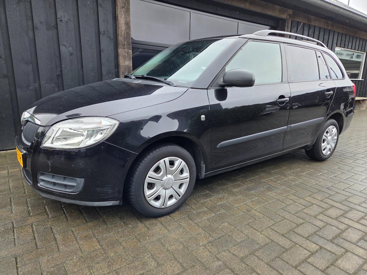 Skoda Fabia Combi - 1.4-16V Tour 1.4-16V Tour - AutoWereld.nl