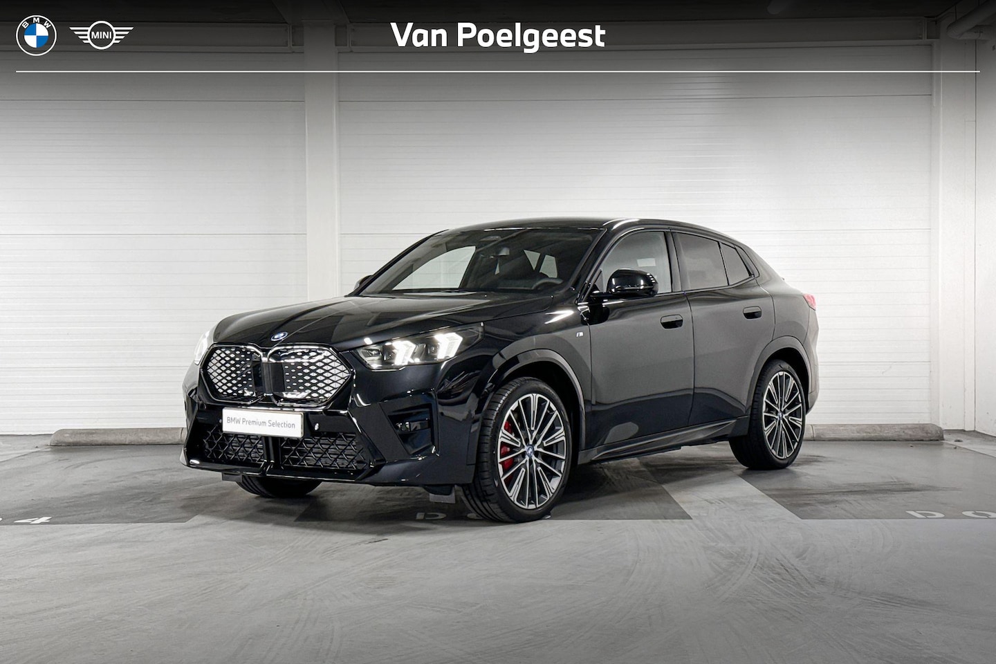 BMW iX2 - eDrive20 | M-Sport Pro | Innovation Pack | Driving Assistant Plus | Harman/Kardon | Comfor - AutoWereld.nl
